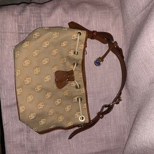 Dooney&Bourki bag
